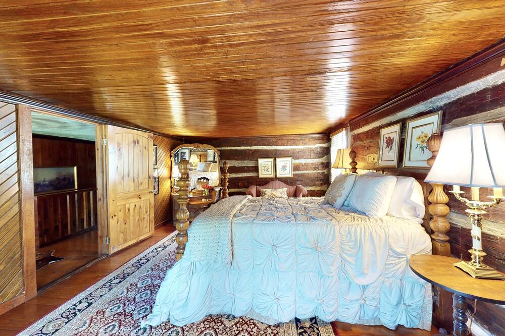 Photo of Bedroom in Saxon