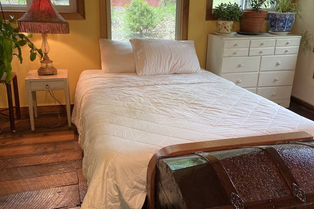 Photo of Bedroom in Great Cacapon