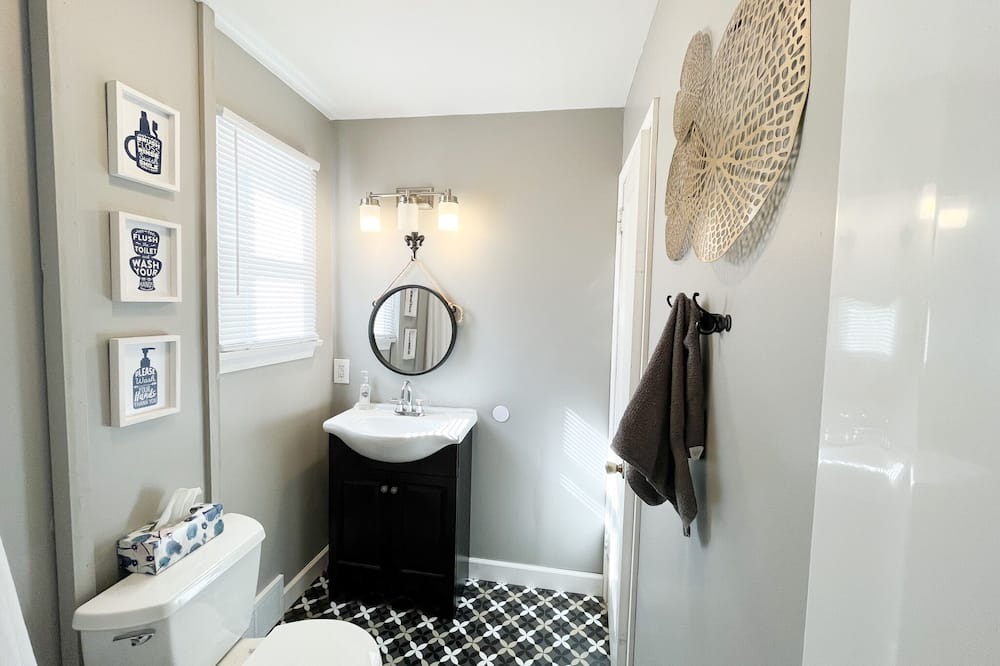 Photo of Bathroom in Youngstown