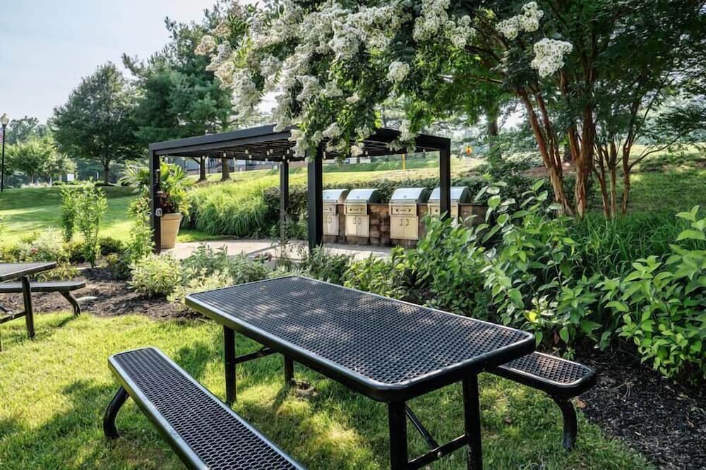Photo of Outdoor in Nottingham