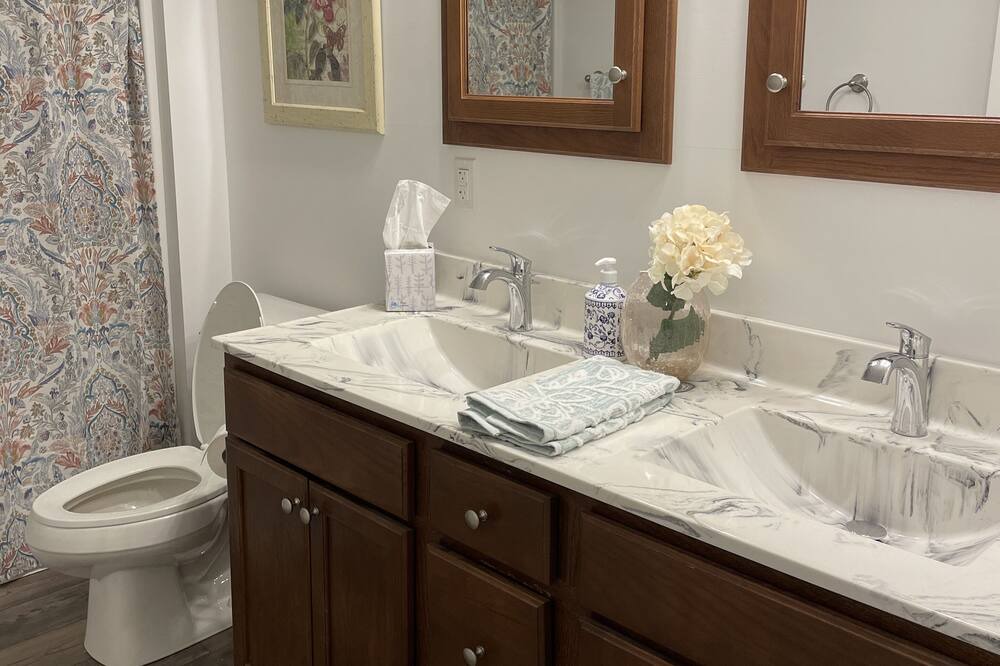 Photo of Bathroom in Pine Island