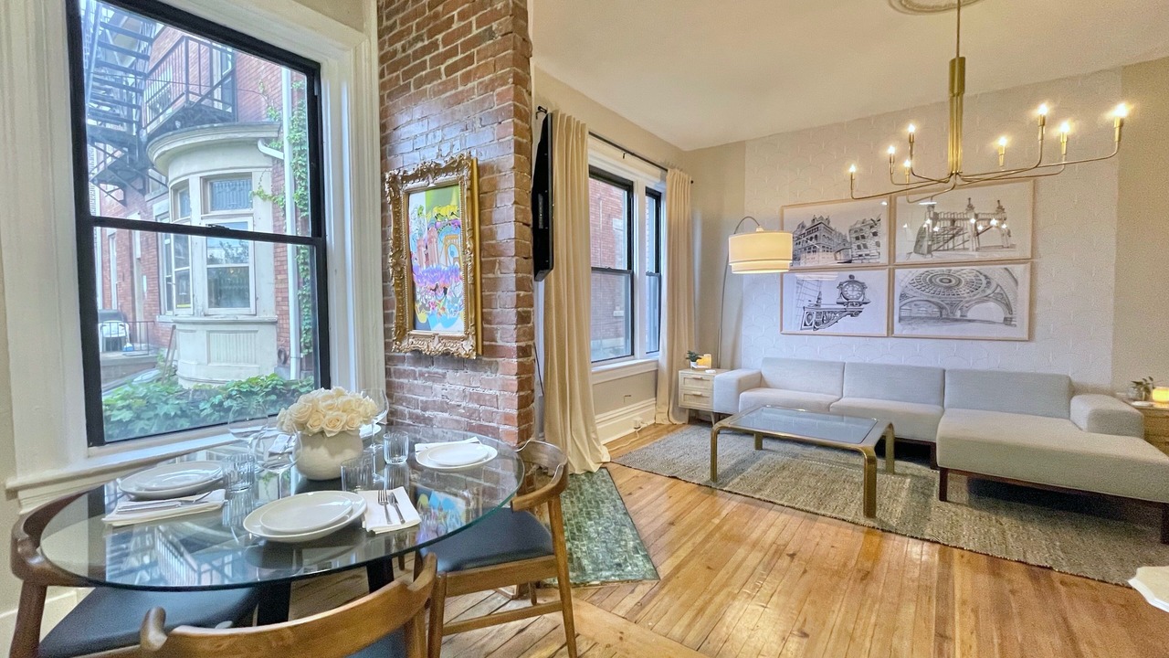 Photo of Livingroom in Bloomfield