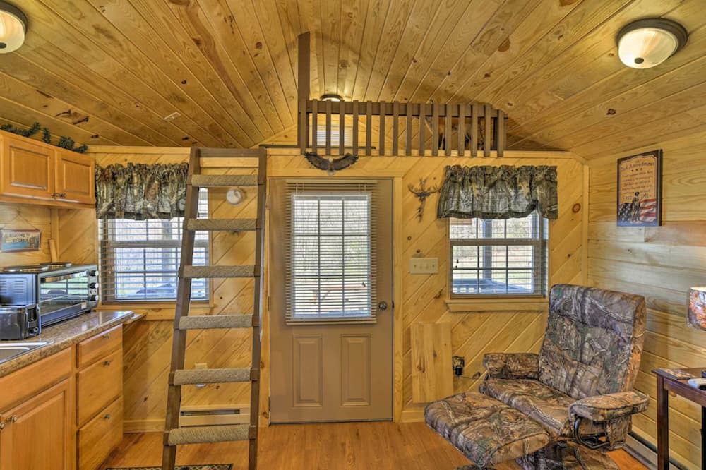 Photo of Livingroom in Cumberland