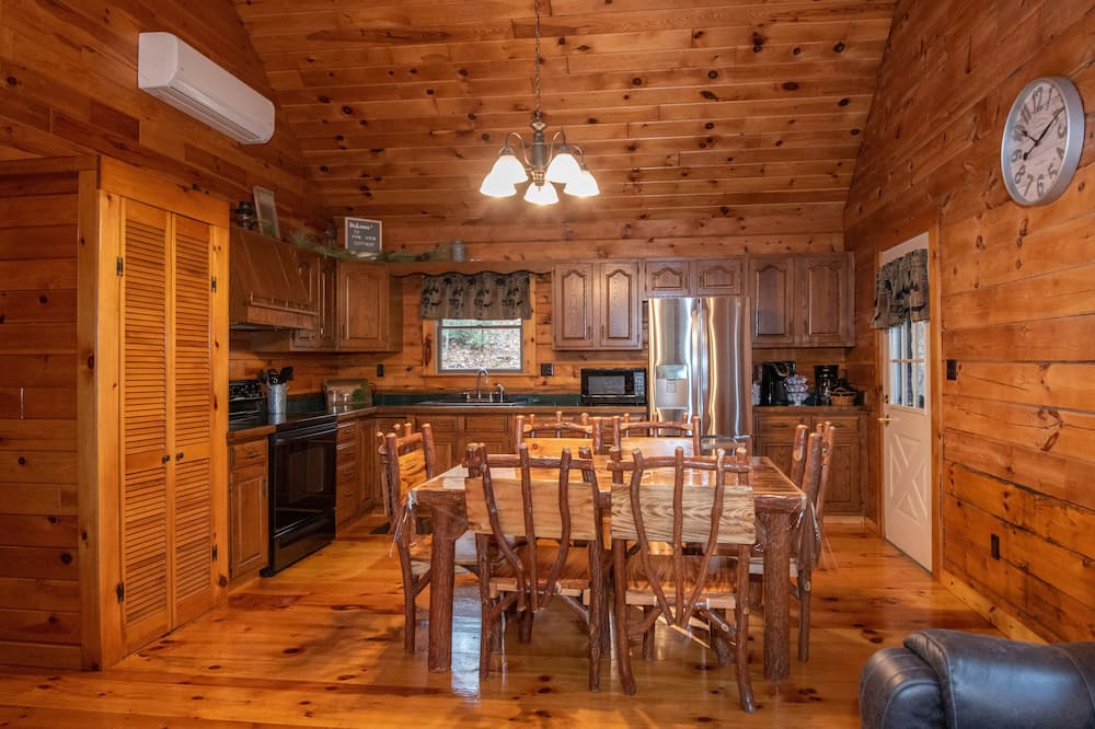 Photo of Kitchen in Elliottsburg