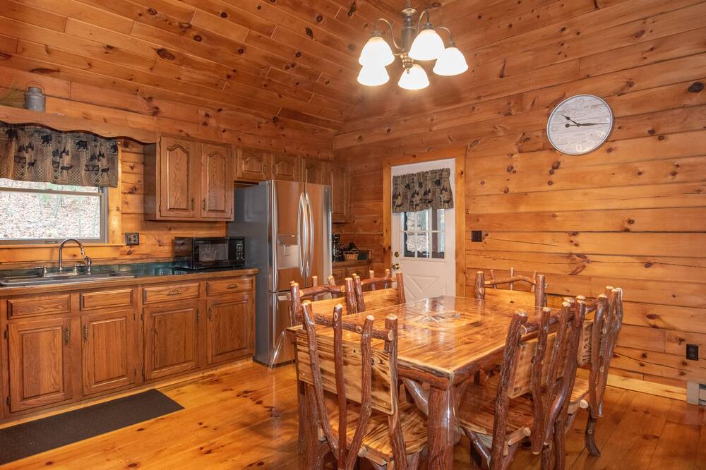 Photo of Kitchen in Elliottsburg