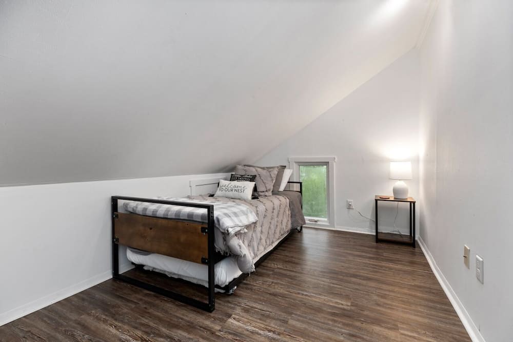 Photo of Bedroom in Treeloft