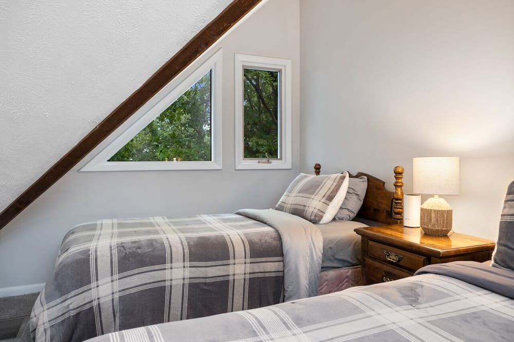Photo of Bedroom in Treeloft