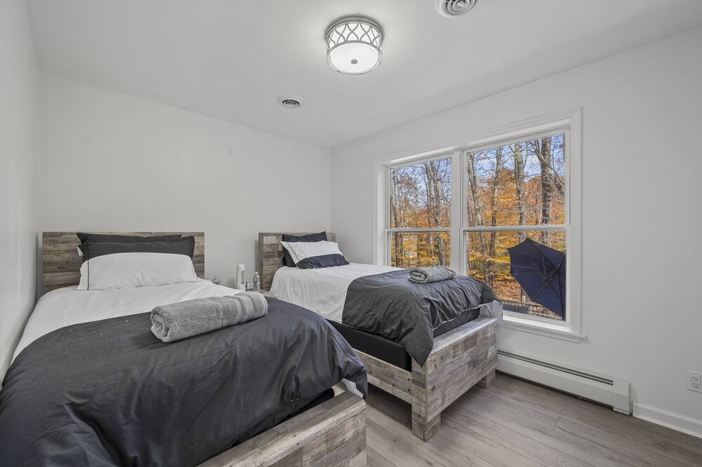 Photo of Bedroom in South Fallsburg