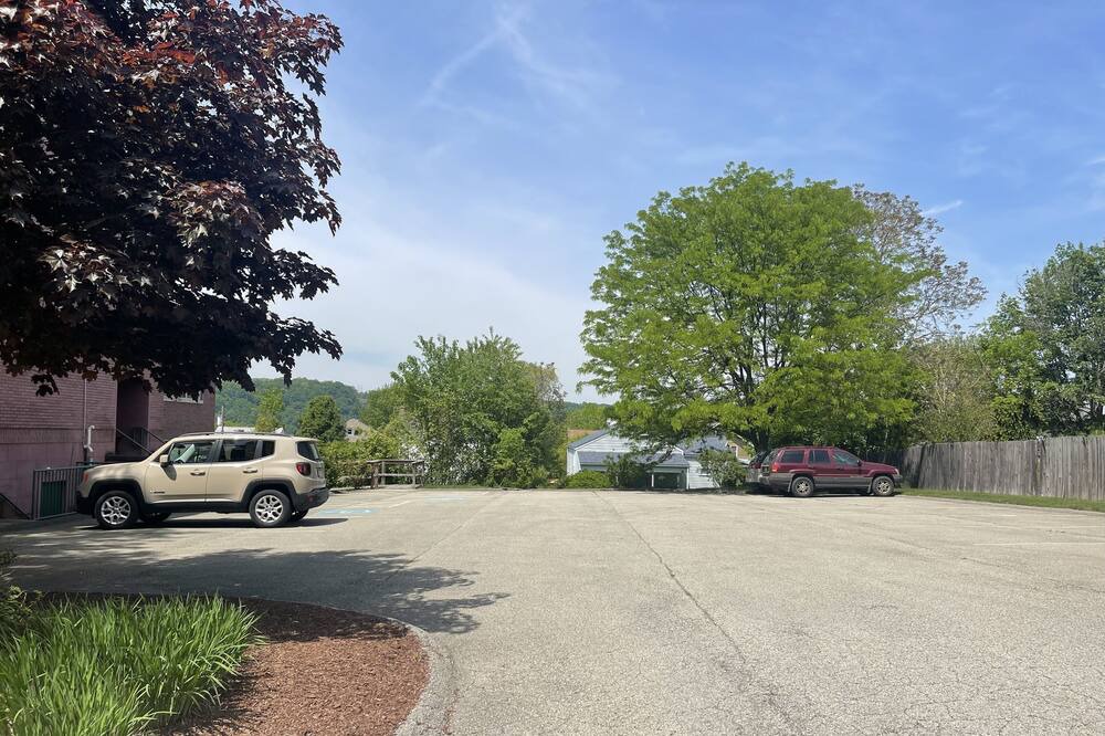 Photo of Outdoor in New Kensington