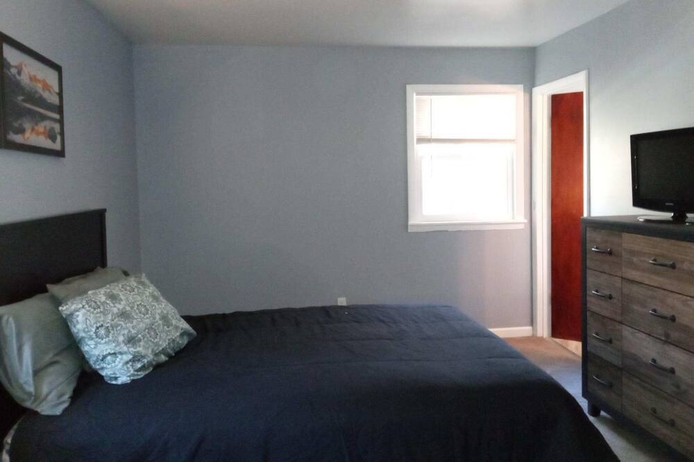 Photo of Bedroom in Great Mills