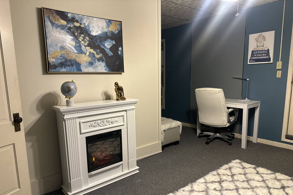 Photo of Livingroom in Middleburg