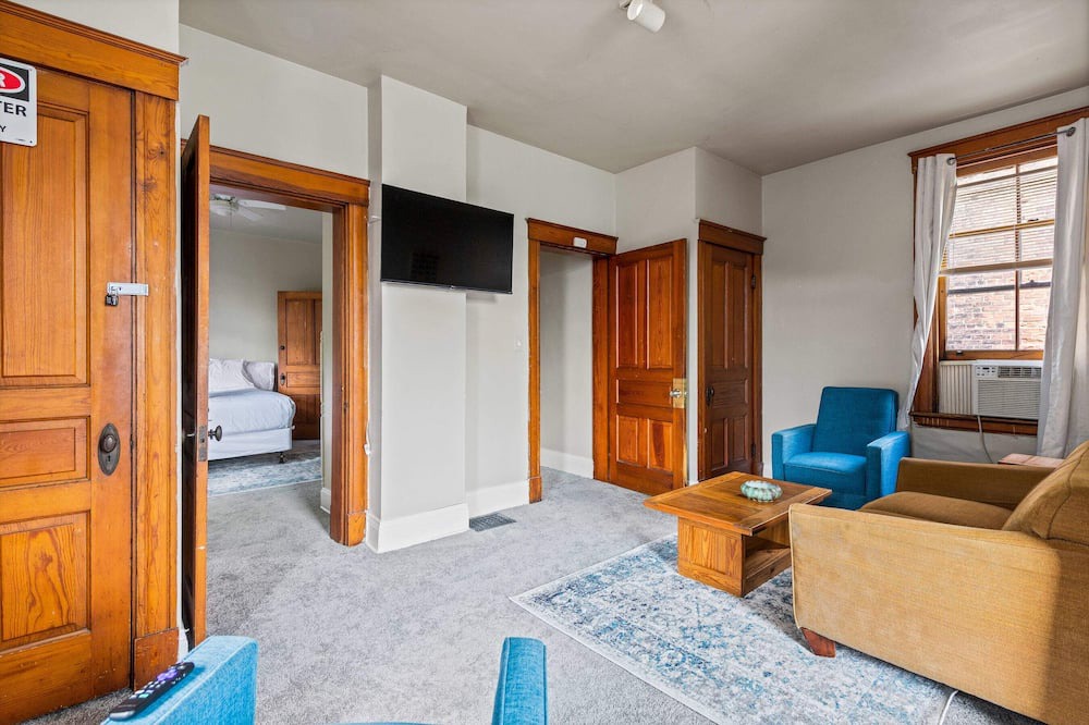 Photo of Bedroom in Clifton Heights