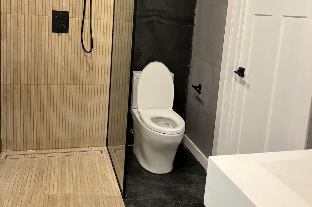 Photo of Bathroom in Greenwood Lake