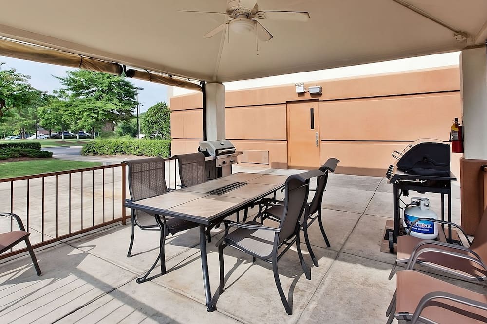 Photo of Patio Balcony in Horsham