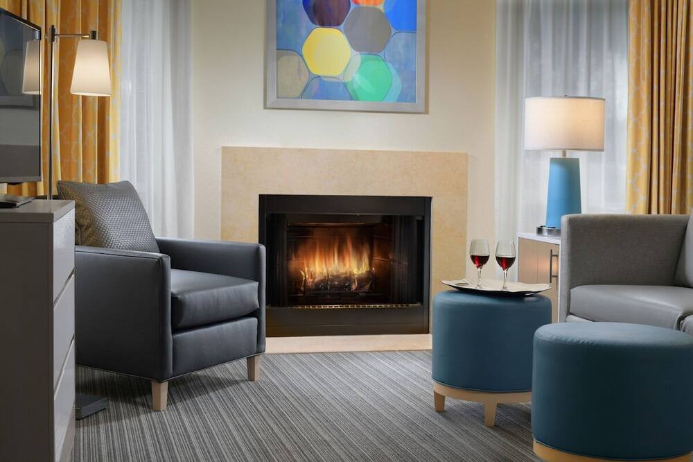 Photo of Livingroom in Sharonville