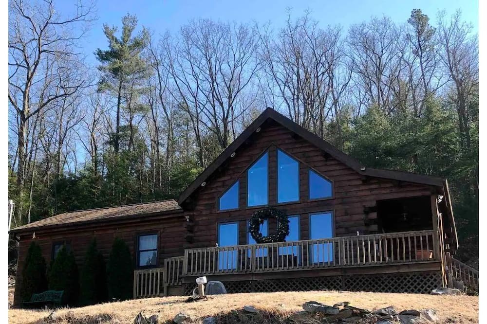 Photo of Outdoor in Fayetteville