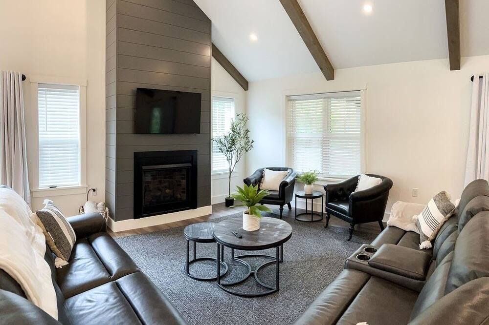 Photo of Livingroom in Fort Littleton