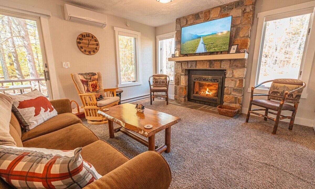 Photo of Livingroom in Pocono Pines