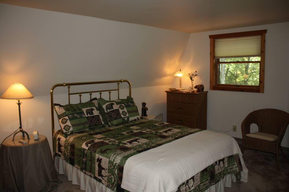 Photo of Bedroom in Lackawaxen