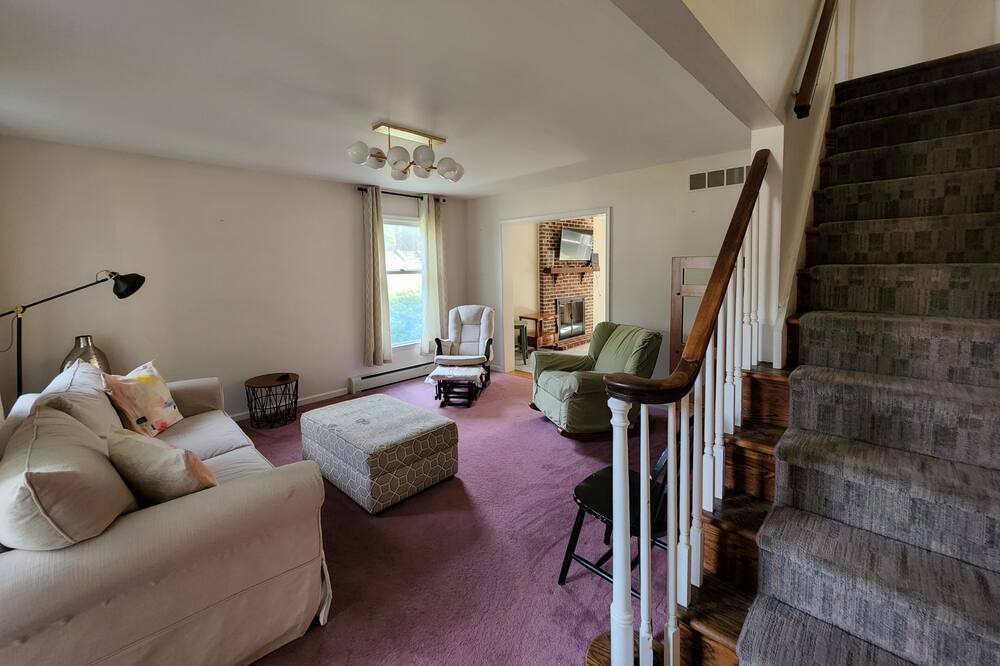 Photo of Livingroom in Abington