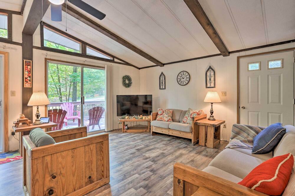 Photo of Livingroom in Rowland