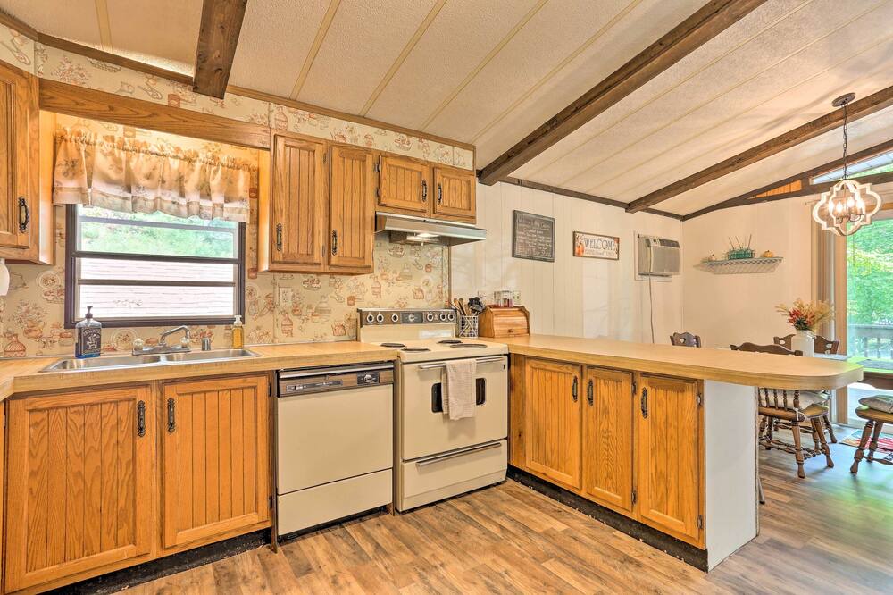 Photo of Kitchen in Rowland