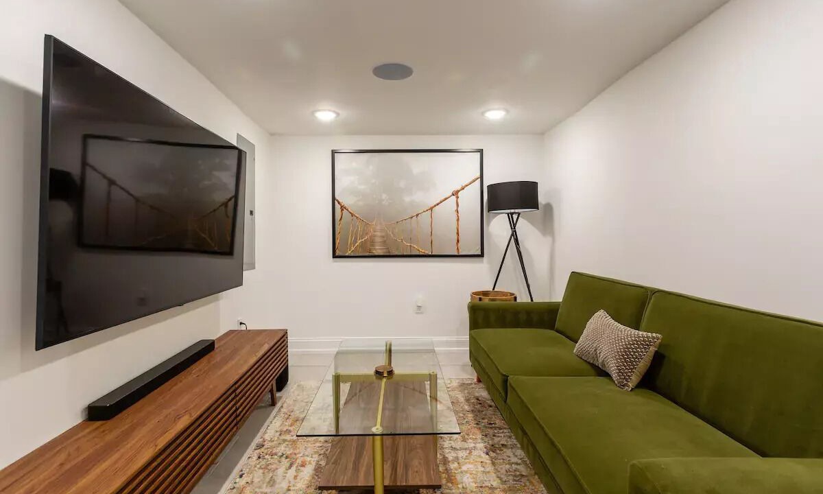 Photo of Livingroom in Brewerytown