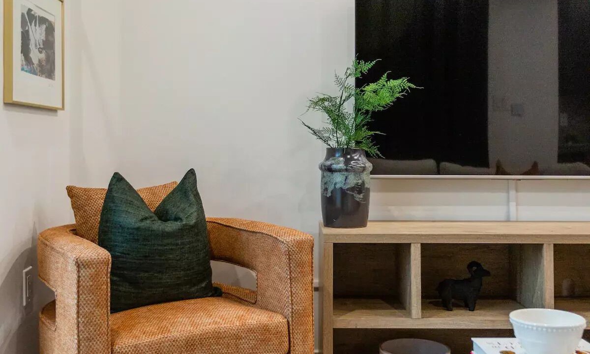 Photo of Livingroom in Brewerytown