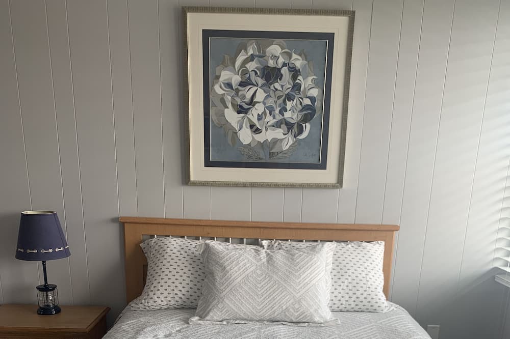 Photo of Bedroom in South End