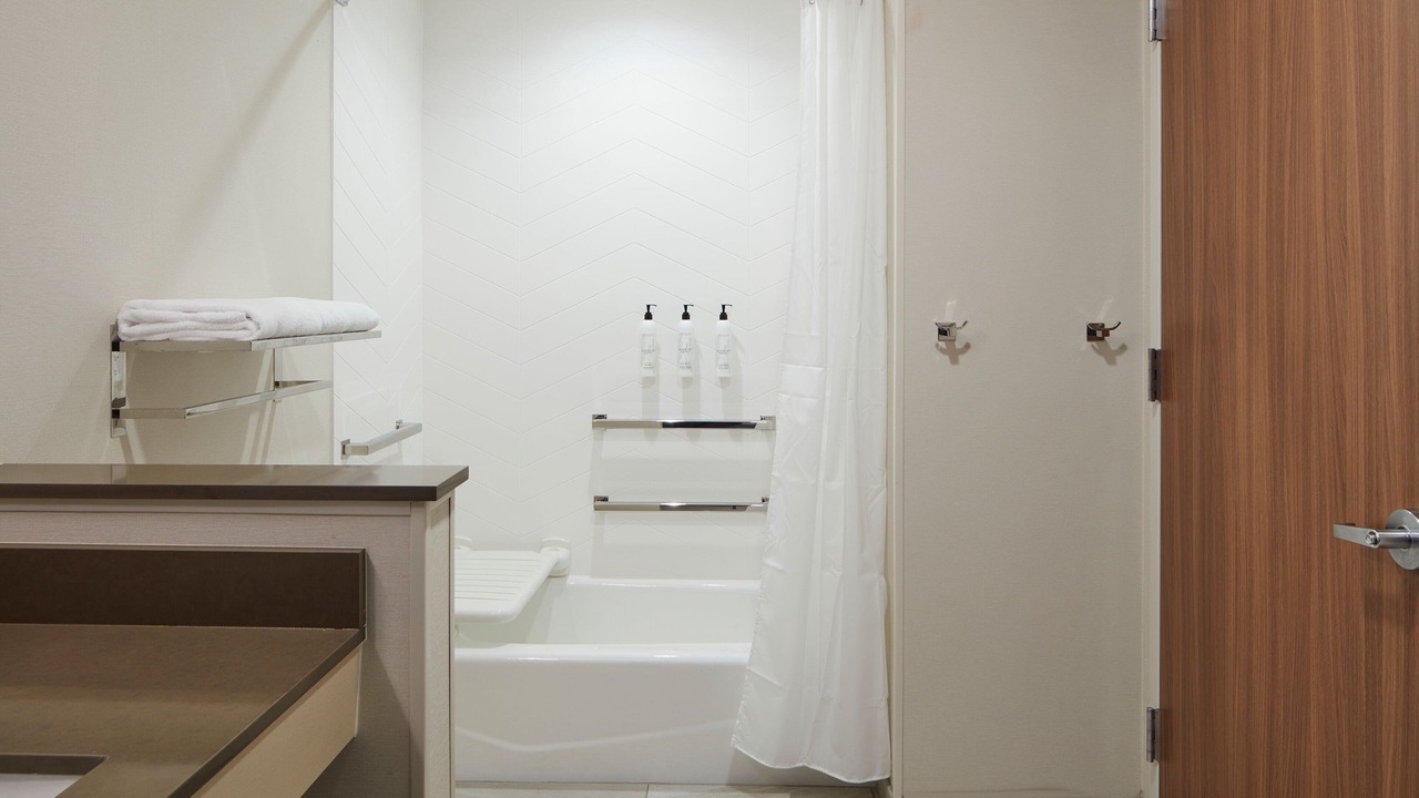 Photo of Bedroom in Middletown