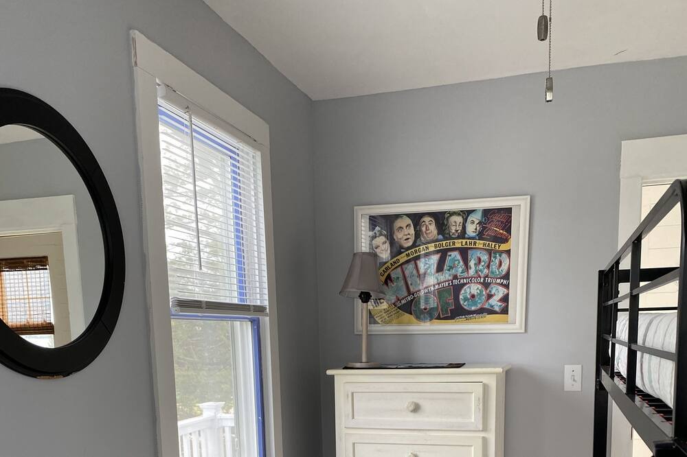 Photo of Bedroom in Bayville