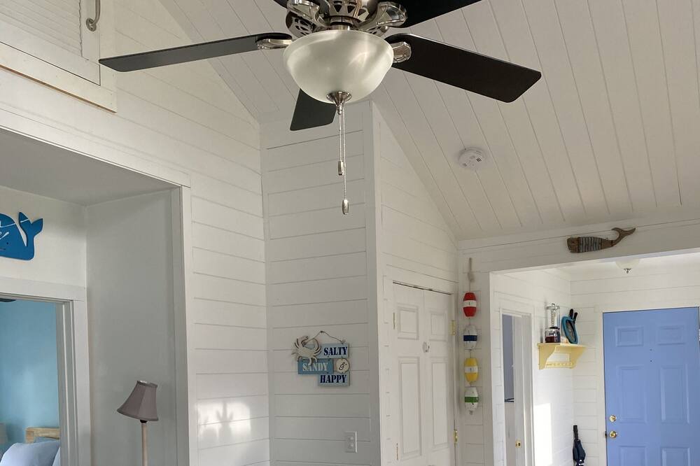 Photo of Bedroom in Bayville