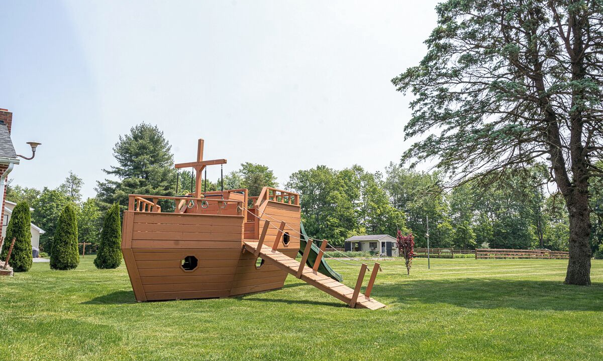 Photo of Others in Suplee