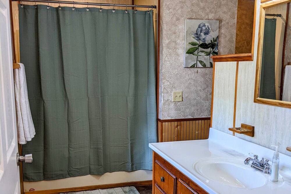 Photo of Bathroom in Fairlawn