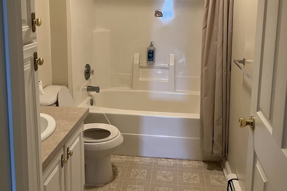 Photo of Bathroom in Monticello