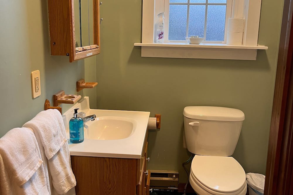 Photo of Bathroom in Ebensburg