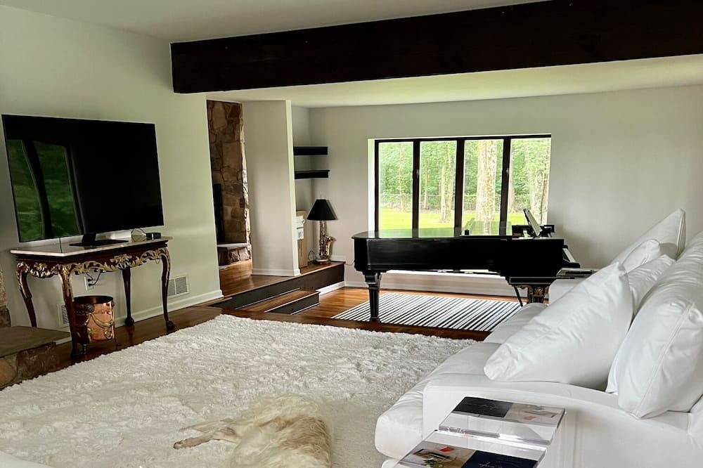 Photo of Bedroom in Princeton