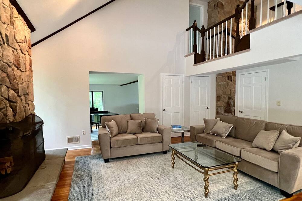 Photo of Livingroom in Princeton