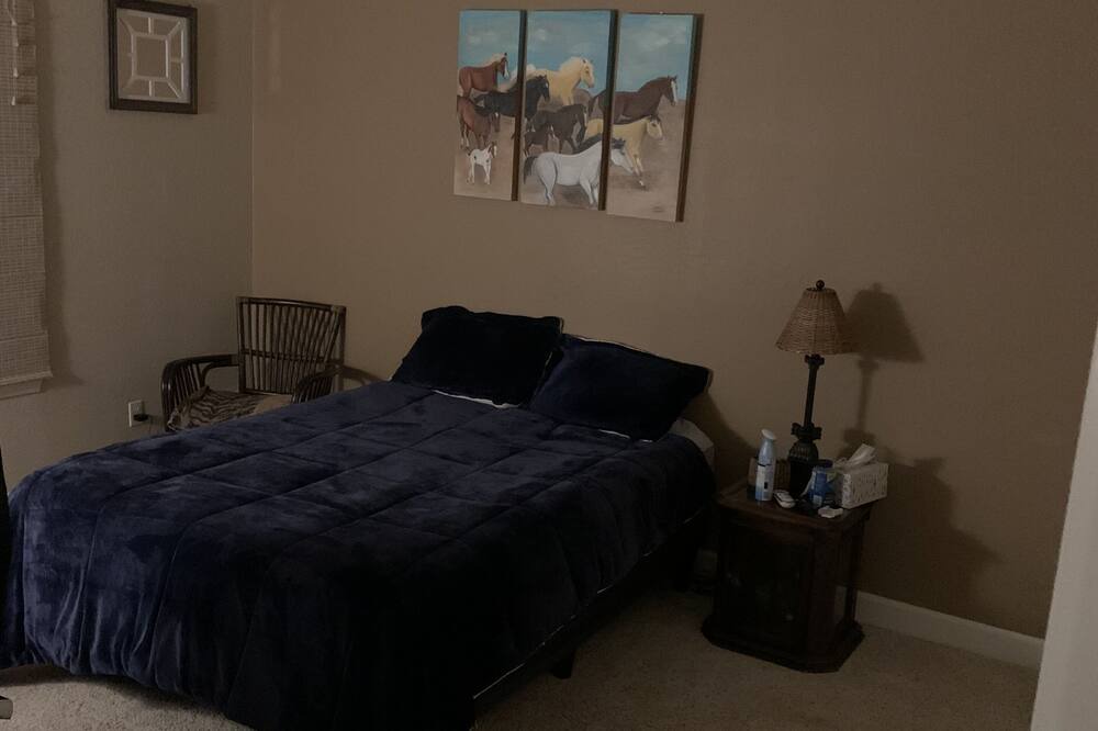 Photo of Bedroom in Foothills