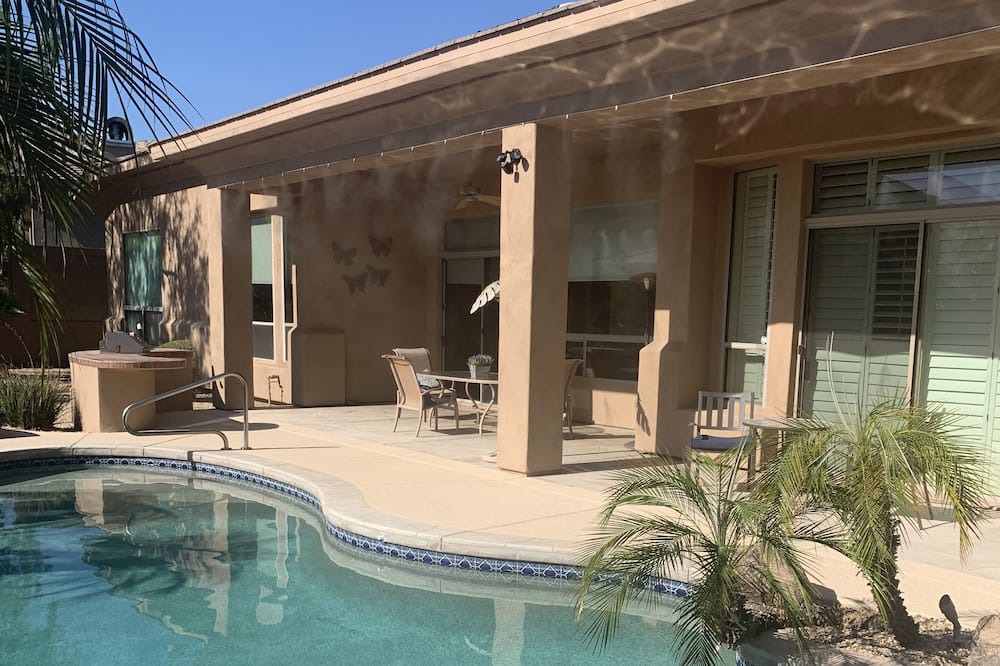 Photo of Outdoor in Foothills