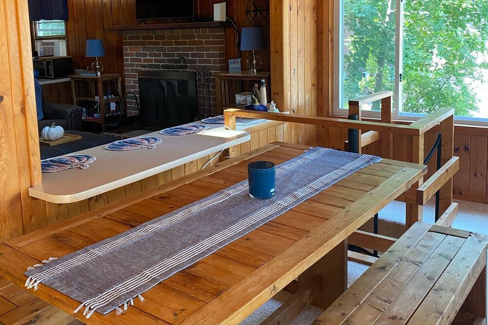 Photo of Livingroom in Indian Lake
