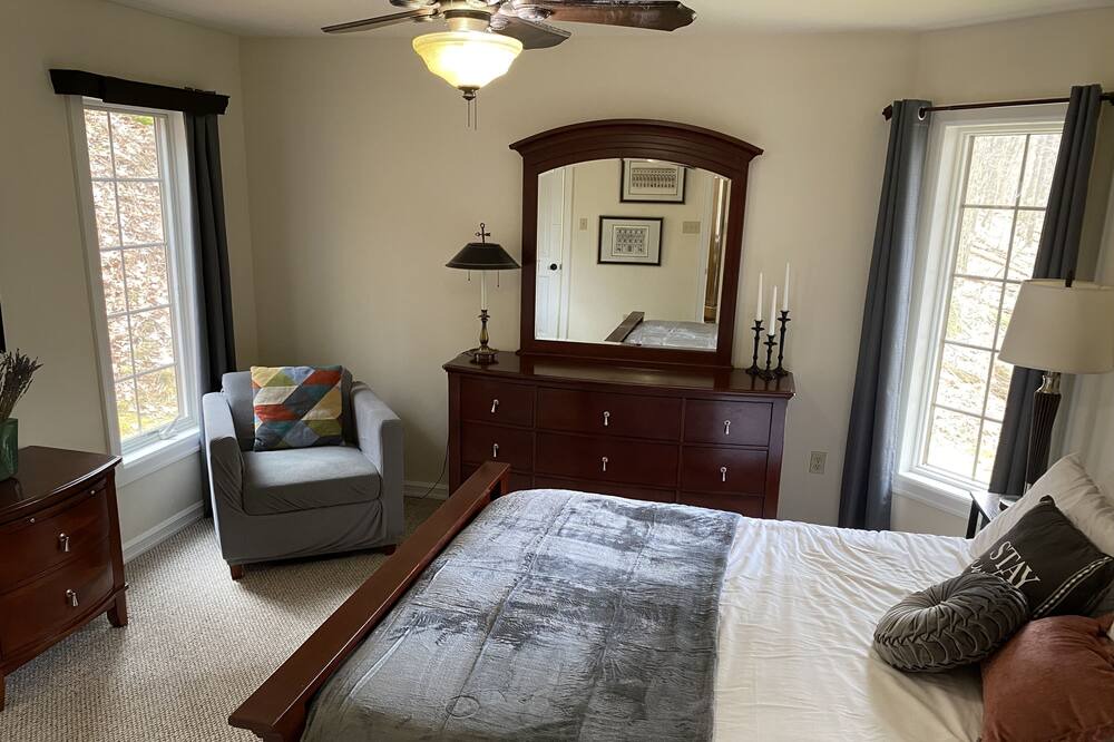 Photo of Bedroom in Sybertsville
