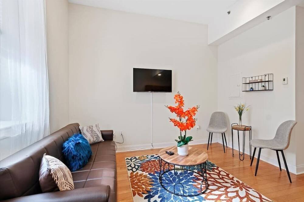 Photo of Livingroom in Northern Liberties