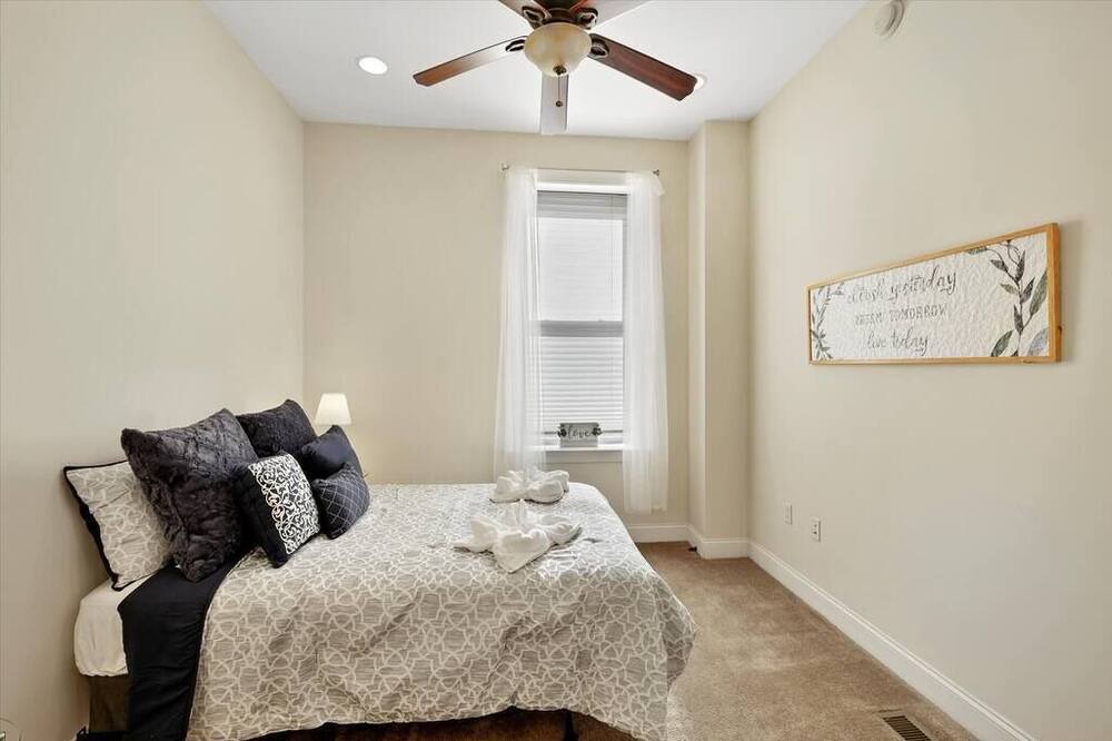 Photo of Bedroom in Northern Liberties