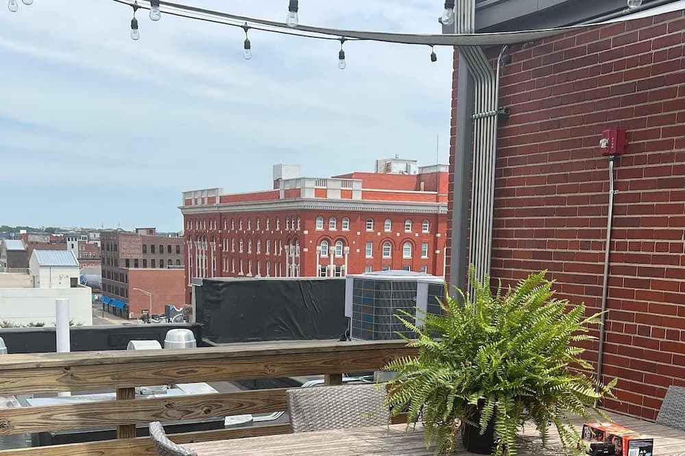 Photo of Patio Balcony in Scioto Mile
