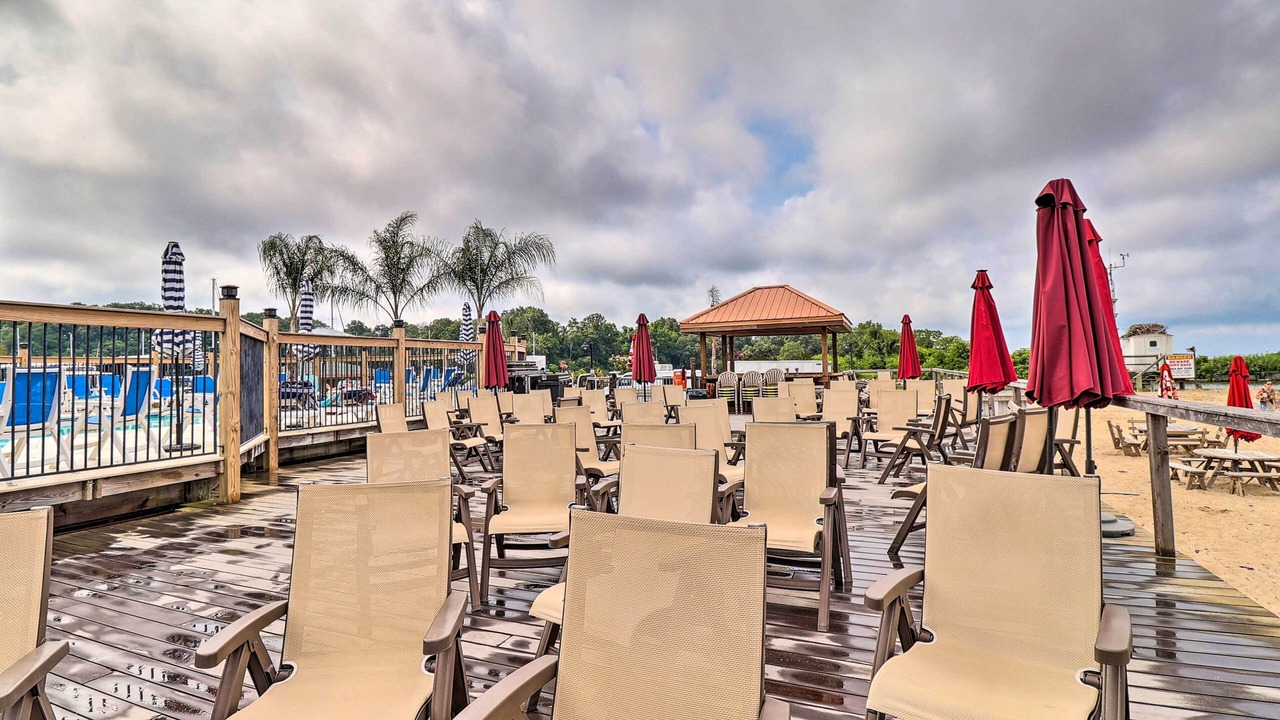 Photo of Patio Balcony in Tolchester Beach