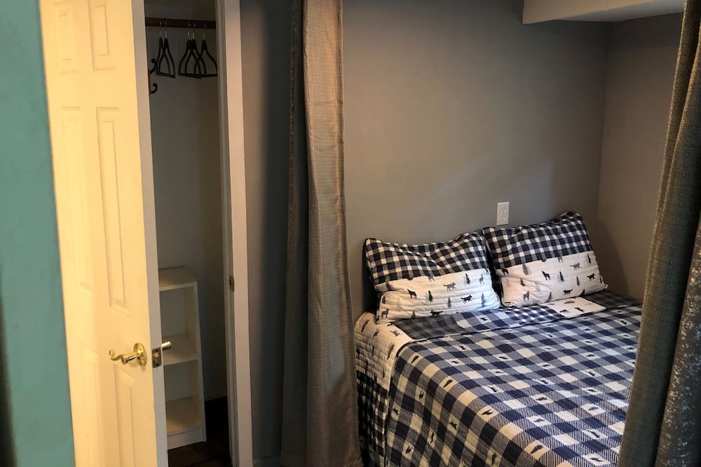 Photo of Bedroom in Cold Spring