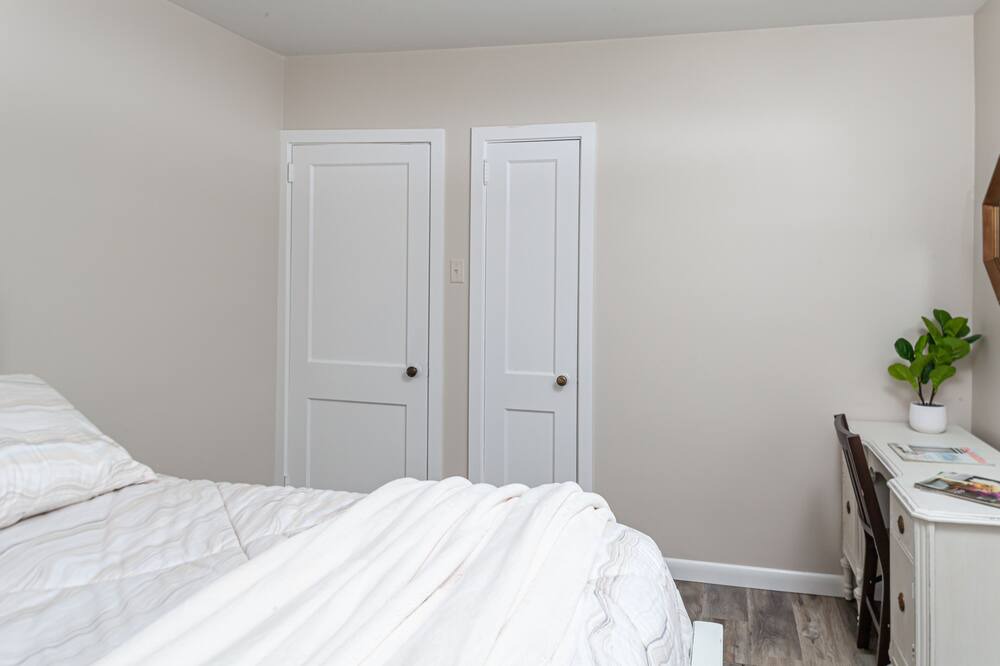 Photo of Bedroom in Narvon