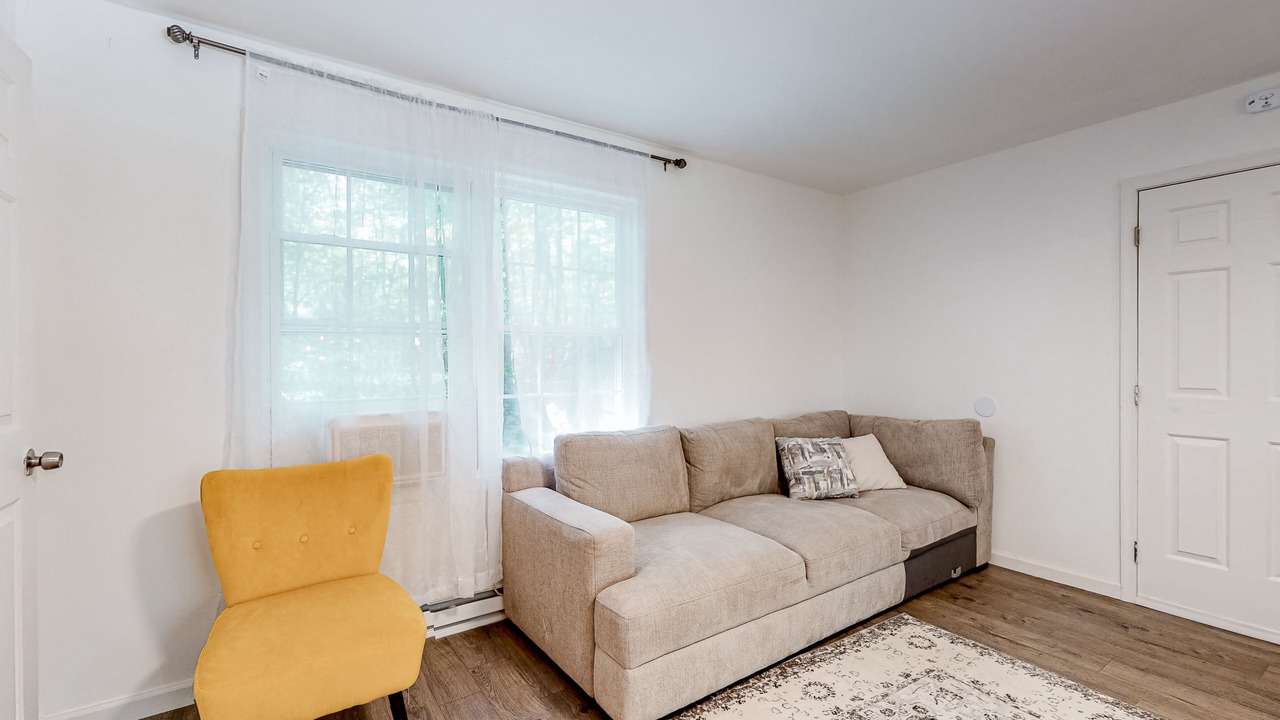 Photo of Livingroom in Mount Pocono