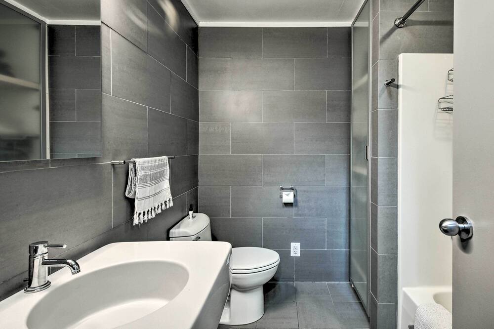 Photo of Bathroom in Clinton Corners